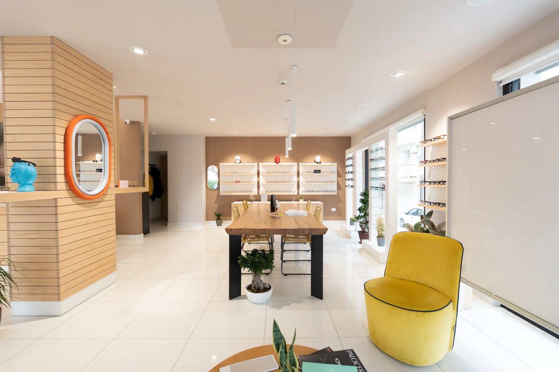 Ottica Moncada — Interno